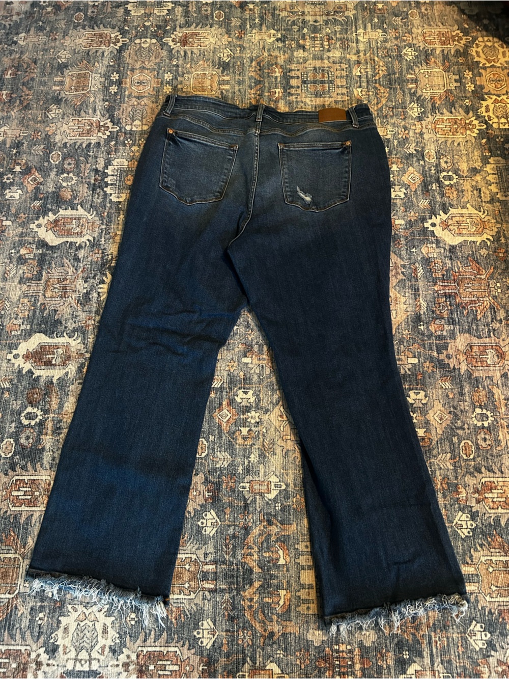 Judy Blue Brett Distressed Dad Jeans. - Picture 5 of 15